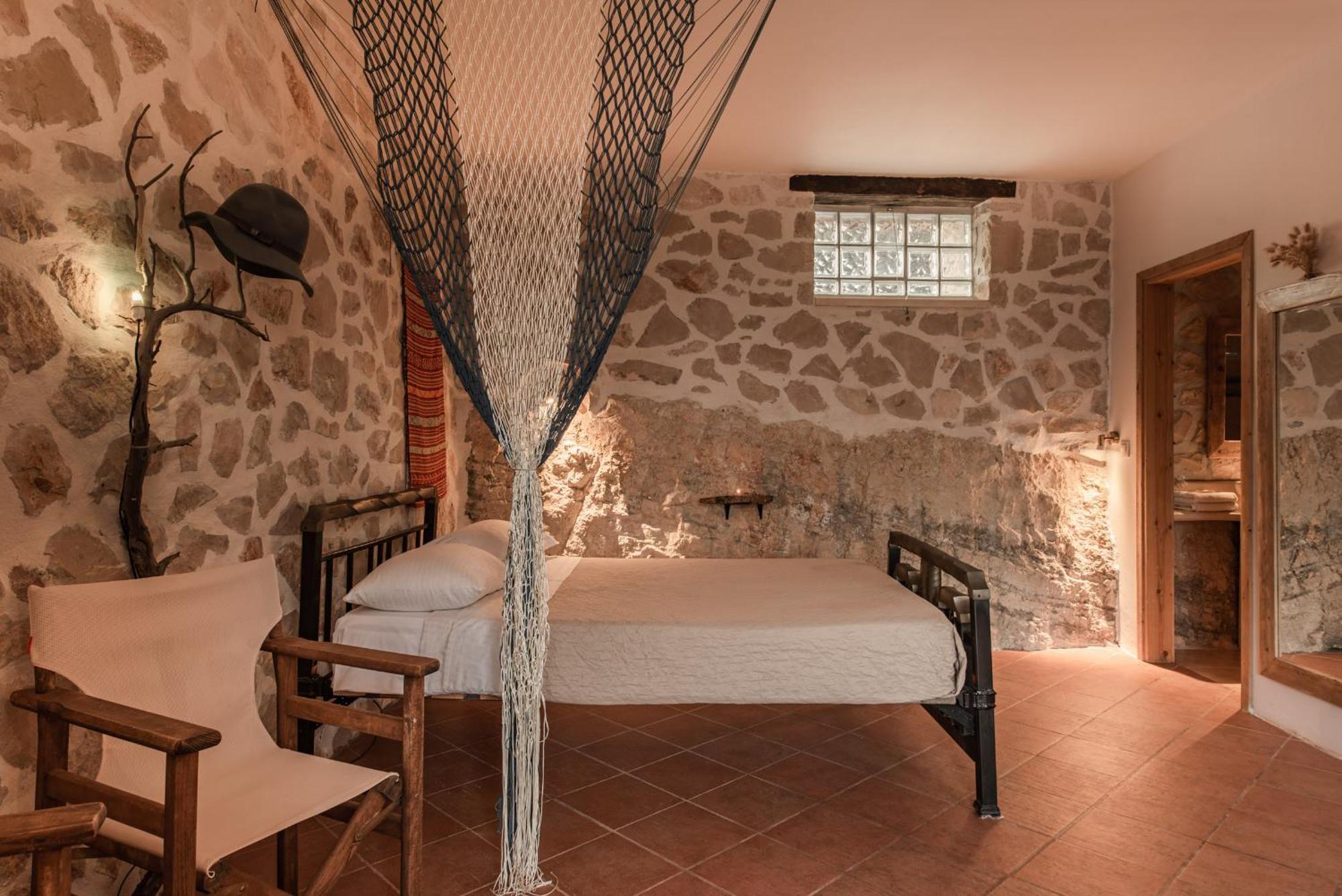 Anemos Guest House Koríthion Exterior photo